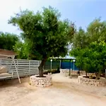 Trullo Septis * 奥斯图尼